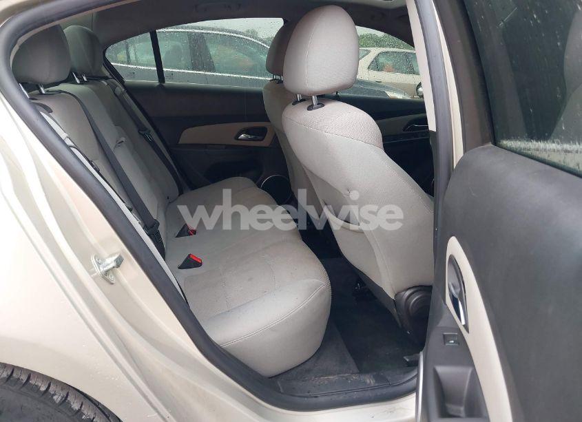 Photo 8 of 2014 Chevrolet Cruze 1LT AUTO (VIN 1G1PC5SB0E7471896)