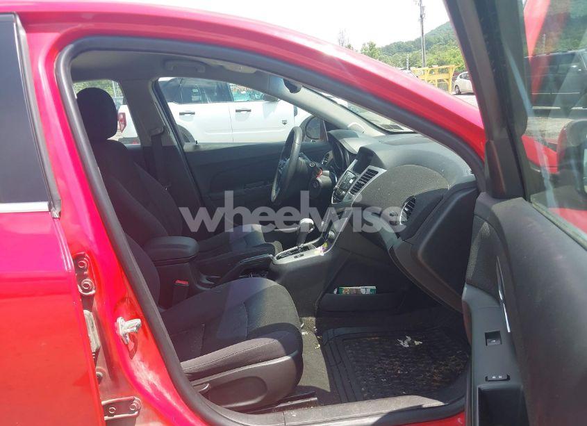 Photo 5 of 2015 Chevrolet Cruze 1LT AUTO (VIN 1G1PC5SB0F7101338)