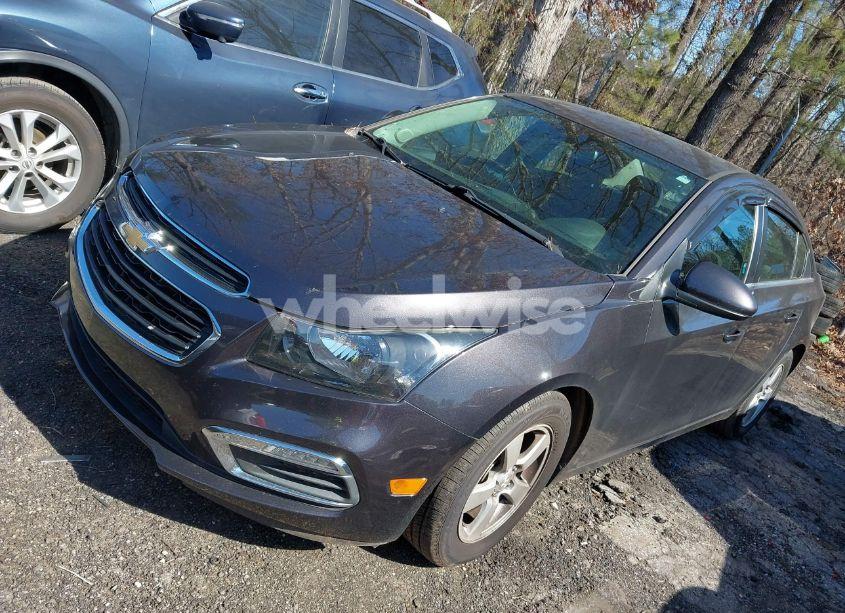 Photo 2 of 2015 Chevrolet Cruze 1LT AUTO (VIN 1G1PC5SB0F7118088)