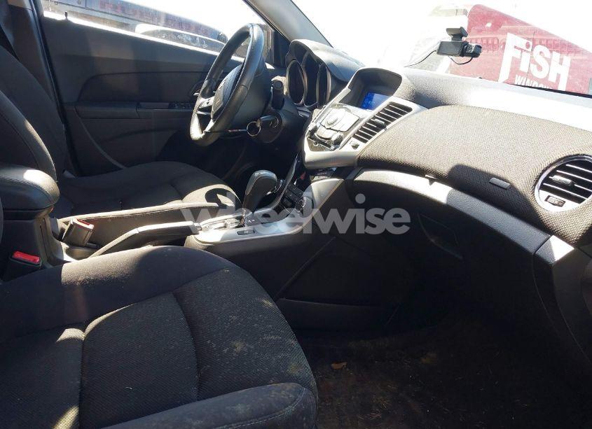 Photo 5 of 2015 Chevrolet Cruze 1LT AUTO (VIN 1G1PC5SB0F7118088)