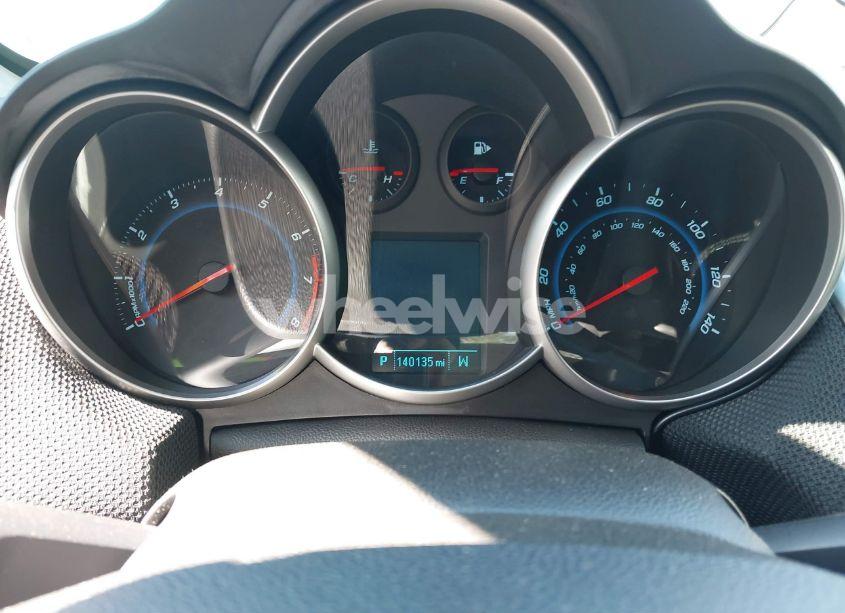 Photo 7 of 2015 Chevrolet Cruze 1LT AUTO (VIN 1G1PC5SB0F7118088)