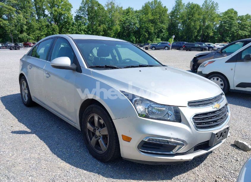 Photo 6 of 2015 Chevrolet Cruze 1LT AUTO (VIN 1G1PC5SB0F7120312)
