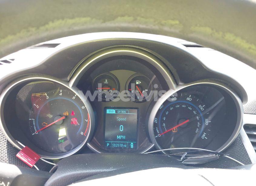 Photo 7 of 2015 Chevrolet Cruze 1LT AUTO (VIN 1G1PC5SB0F7120312)