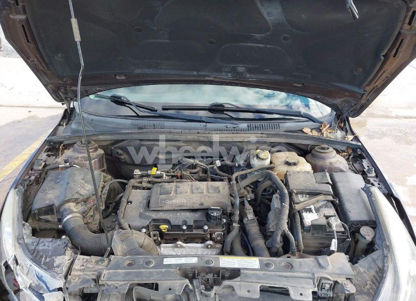 Photo 10 of 2015 Chevrolet Cruze 1LT AUTO (VIN 1G1PC5SB0F7125817)