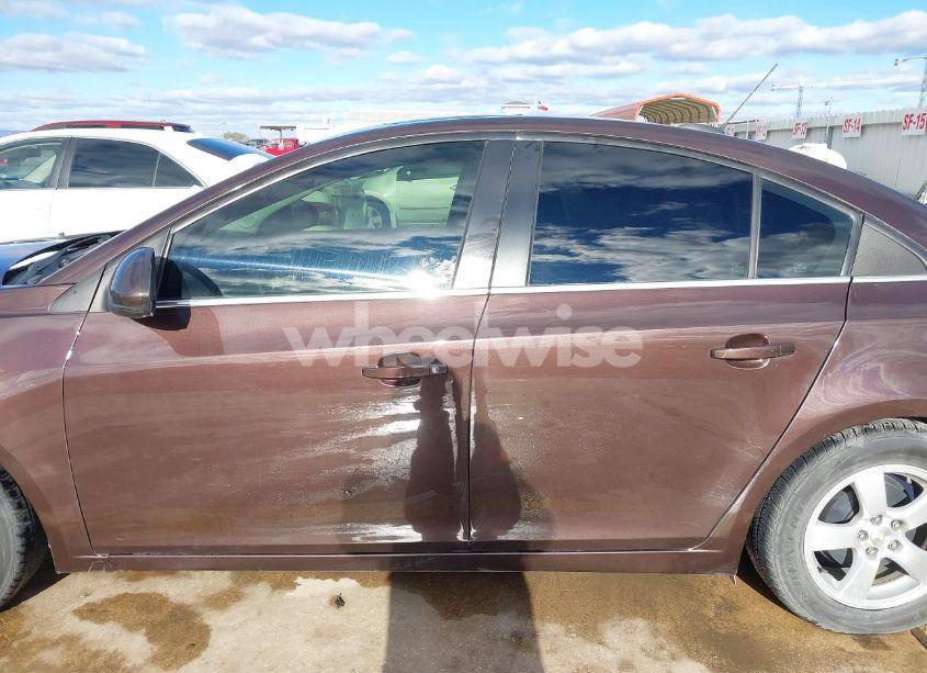 Photo 15 of 2015 Chevrolet Cruze 1LT AUTO (VIN 1G1PC5SB0F7125817)