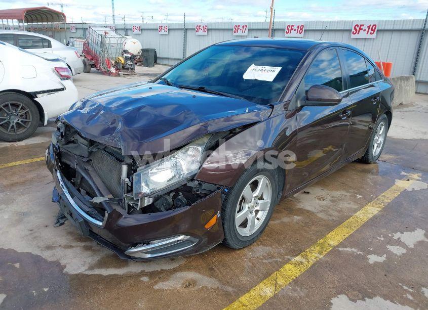 Photo 2 of 2015 Chevrolet Cruze 1LT AUTO (VIN 1G1PC5SB0F7125817)