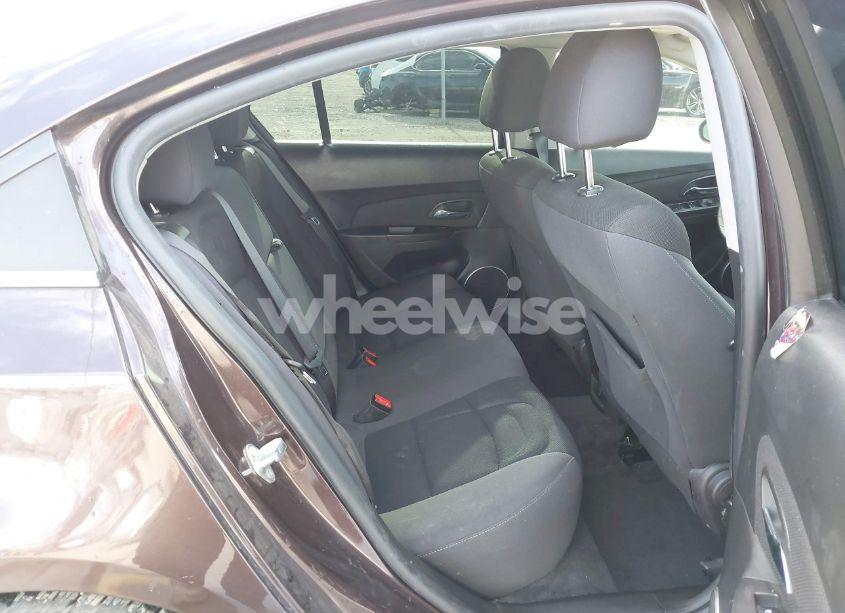 Photo 8 of 2015 Chevrolet Cruze 1LT AUTO (VIN 1G1PC5SB0F7125817)