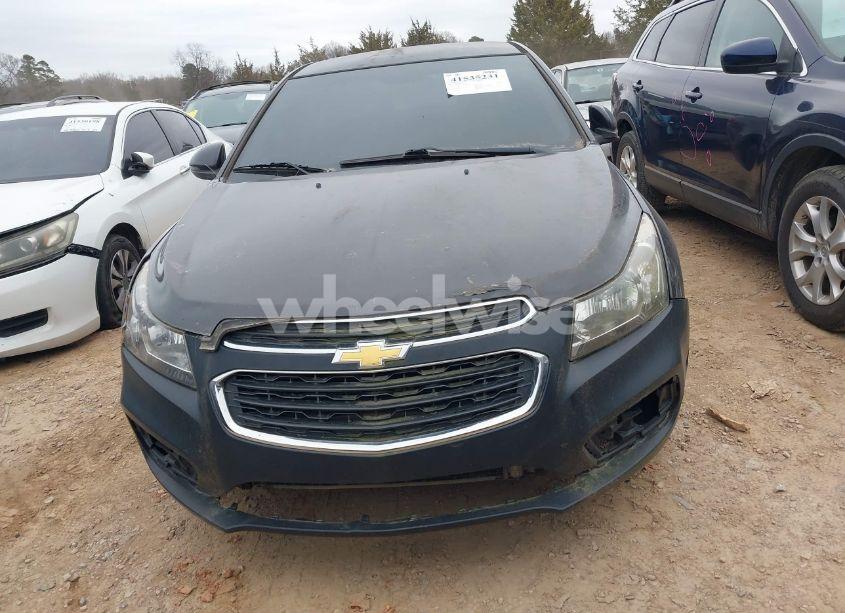 Photo 6 of 2015 Chevrolet Cruze 1LT AUTO (VIN 1G1PC5SB0F7139541)