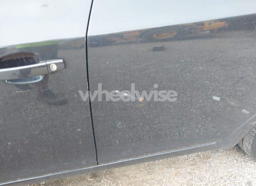 Photo 13 of 2015 Chevrolet Cruze 1LT AUTO (VIN 1G1PC5SB0F7170613)