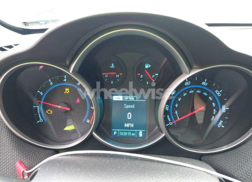 Photo 7 of 2015 Chevrolet Cruze 1LT AUTO (VIN 1G1PC5SB0F7170613)