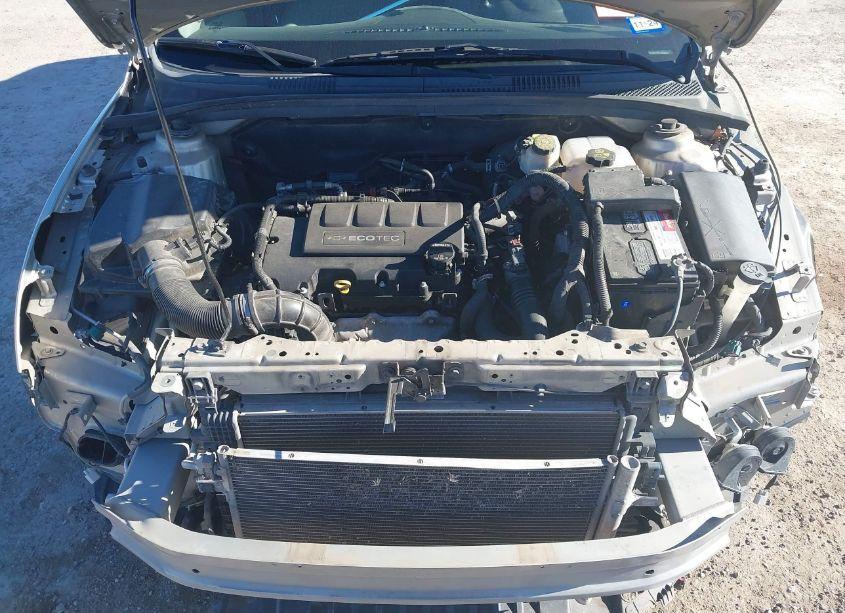 Photo 10 of 2015 Chevrolet Cruze 1LT AUTO (VIN 1G1PC5SB0F7179134)