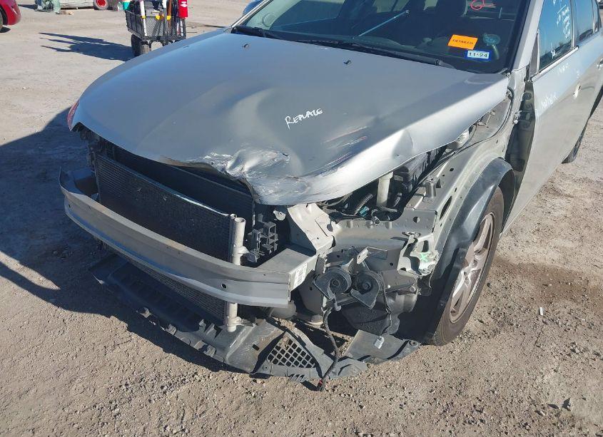 Photo 6 of 2015 Chevrolet Cruze 1LT AUTO (VIN 1G1PC5SB0F7179134)