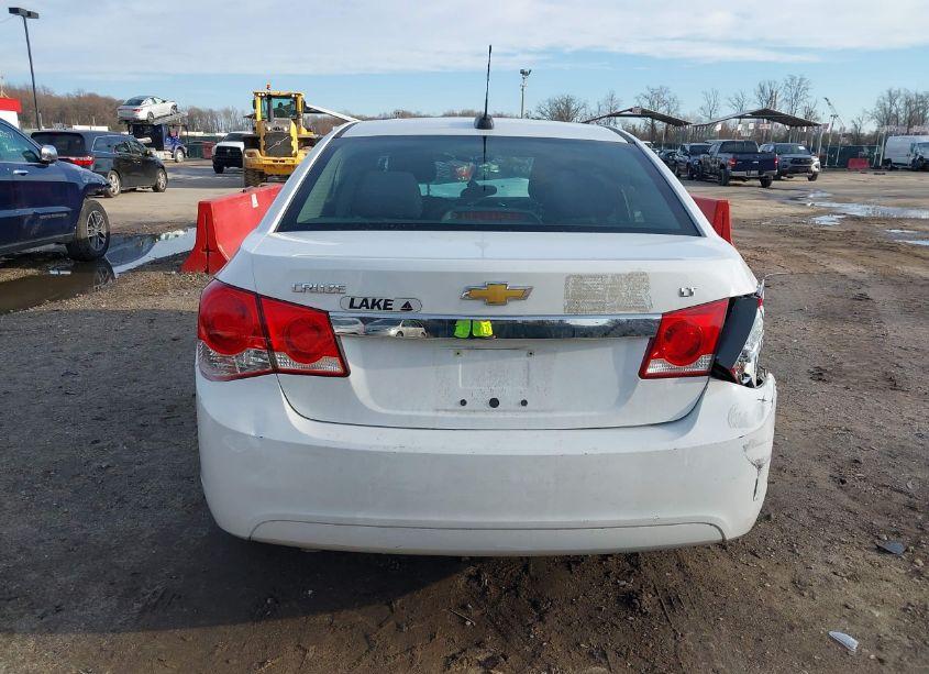 Photo 17 of 2015 Chevrolet Cruze 1LT AUTO (VIN 1G1PC5SB0F7226193)