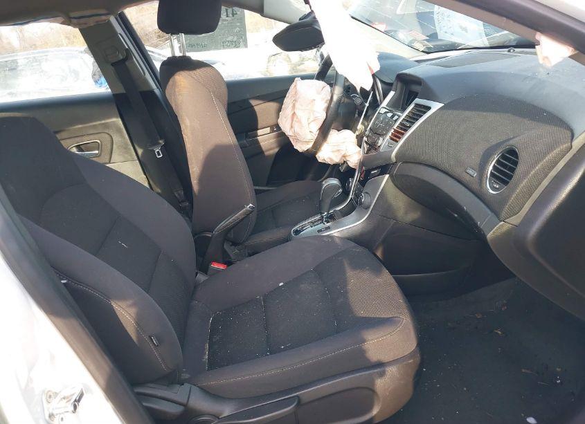 Photo 5 of 2015 Chevrolet Cruze 1LT AUTO (VIN 1G1PC5SB0F7226193)