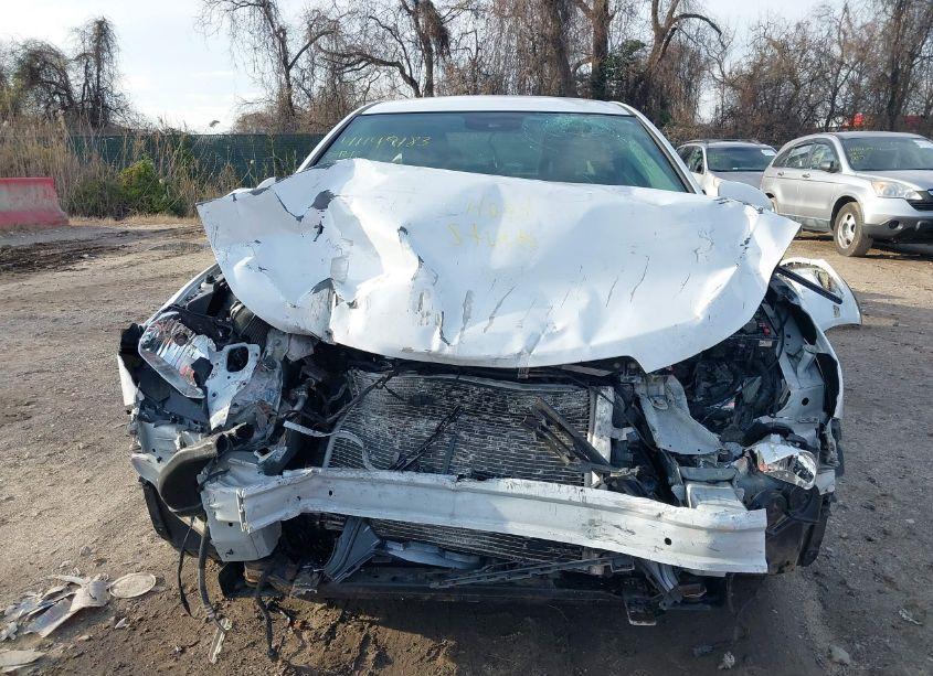 Photo 6 of 2015 Chevrolet Cruze 1LT AUTO (VIN 1G1PC5SB0F7226193)