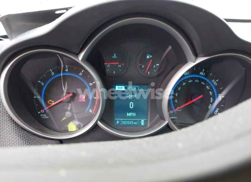 Photo 7 of 2015 Chevrolet Cruze 1LT AUTO (VIN 1G1PC5SB0F7277273)