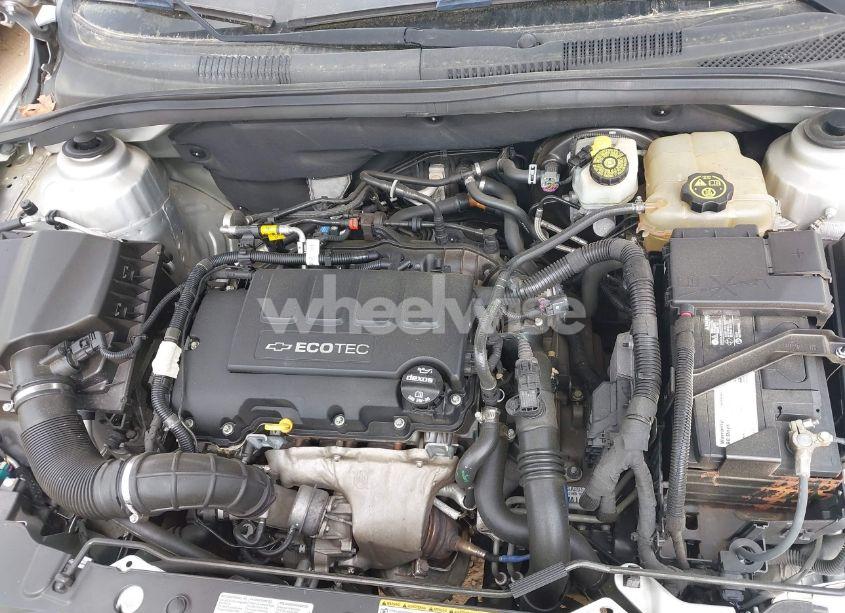 Photo 10 of 2015 Chevrolet Cruze 1LT AUTO (VIN 1G1PC5SB0F7295966)