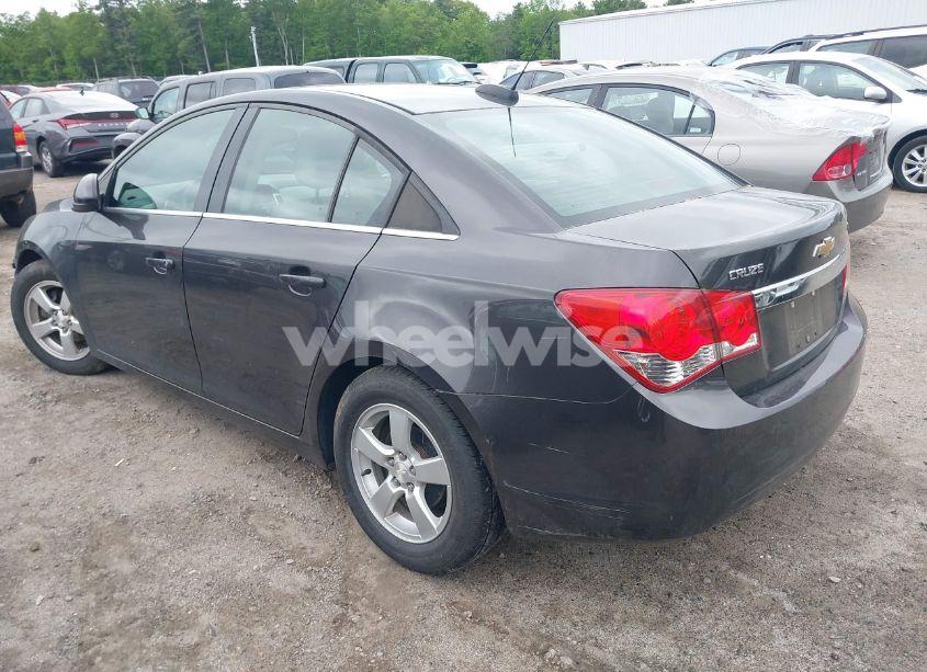 Photo 3 of 2015 Chevrolet Cruze 1LT AUTO (VIN 1G1PC5SB0F7299905)