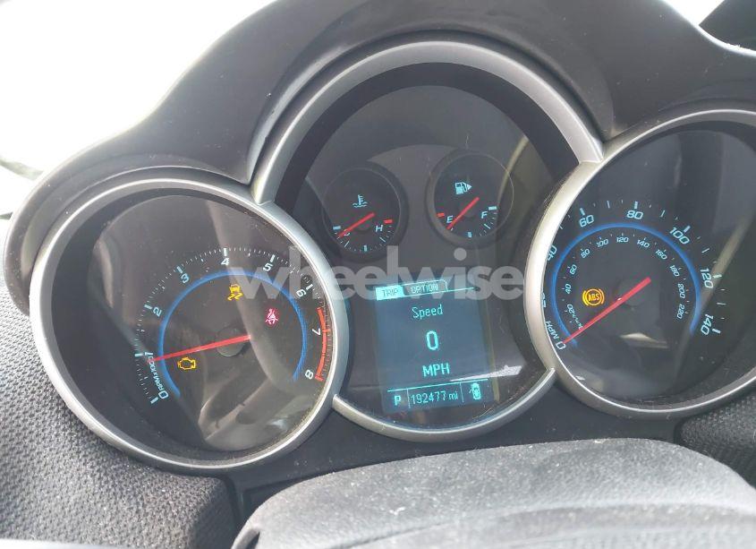 Photo 7 of 2013 Chevrolet Cruze 1LT AUTO (VIN 1G1PC5SB1D7138203)