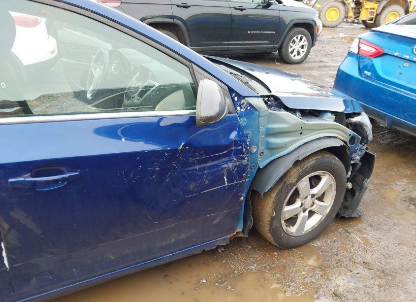 Photo 13 of 2013 Chevrolet Cruze 1LT AUTO (VIN 1G1PC5SB1D7168317)