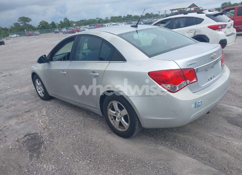 Photo 3 of 2013 Chevrolet Cruze 1LT AUTO (VIN 1G1PC5SB1D7205916)