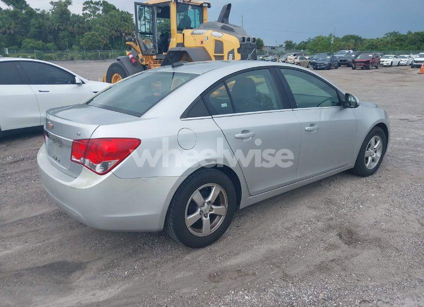 Photo 4 of 2013 Chevrolet Cruze 1LT AUTO (VIN 1G1PC5SB1D7205916)