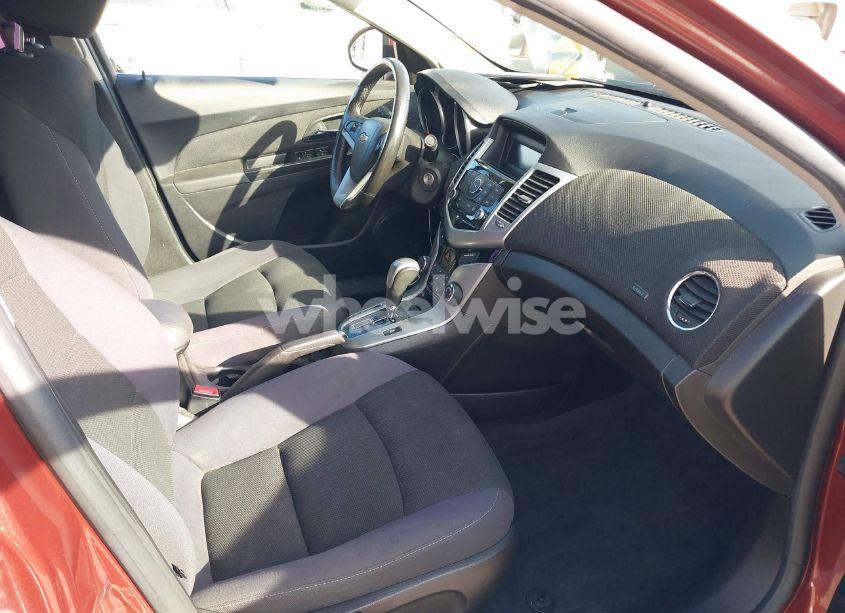 Photo 5 of 2013 Chevrolet Cruze 1LT AUTO (VIN 1G1PC5SB1D7213921)