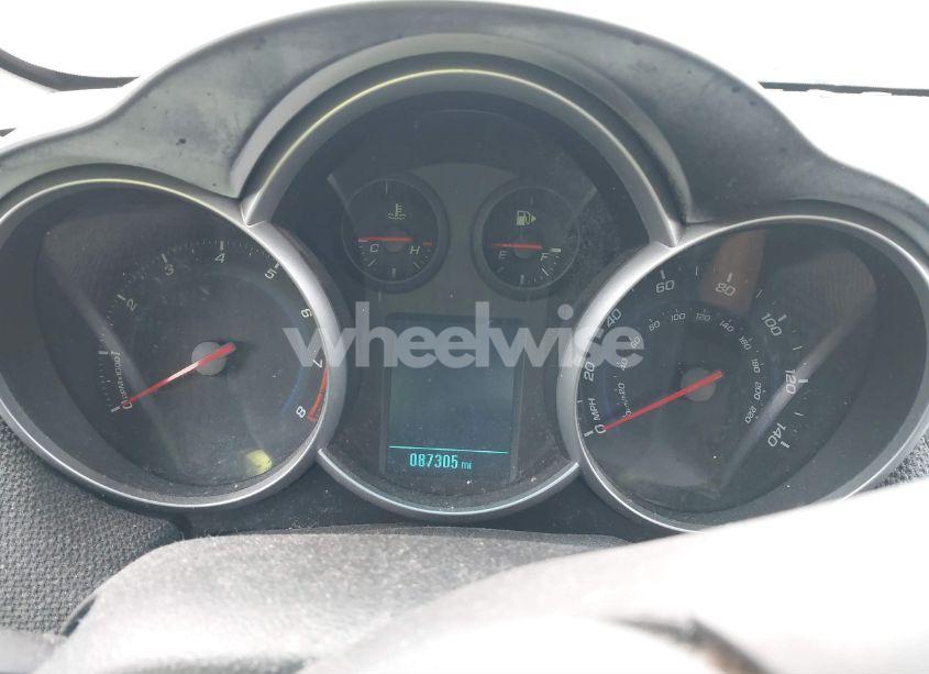 Photo 7 of 2013 Chevrolet Cruze 1LT AUTO (VIN 1G1PC5SB1D7227043)