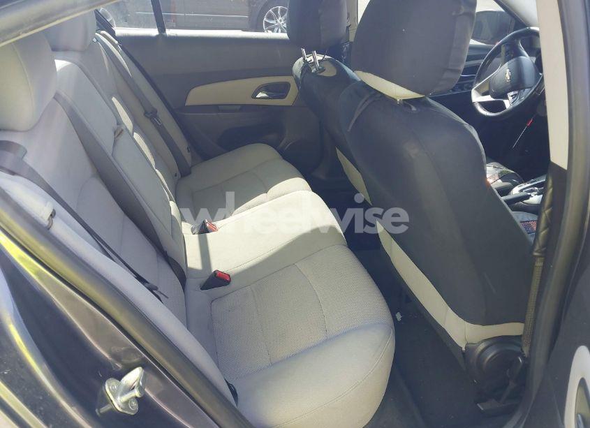 Photo 8 of 2013 Chevrolet Cruze 1LT AUTO (VIN 1G1PC5SB1D7233800)