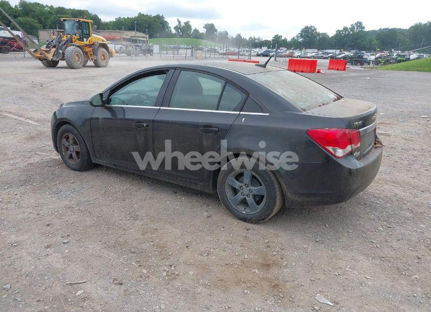 Photo 3 of 2013 Chevrolet Cruze 1LT AUTO (VIN 1G1PC5SB1D7256865)