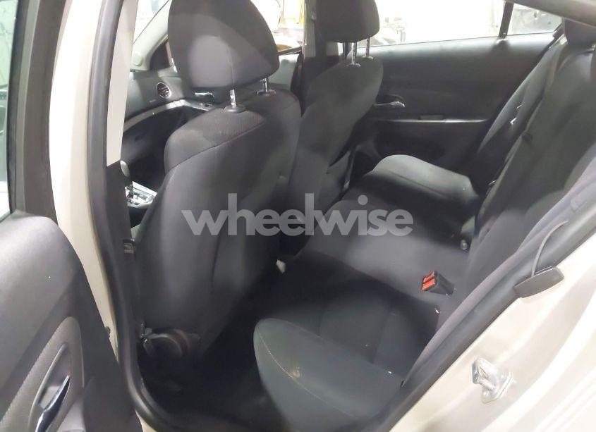 Photo 8 of 2013 Chevrolet Cruze 1LT AUTO (VIN 1G1PC5SB1D7272922)