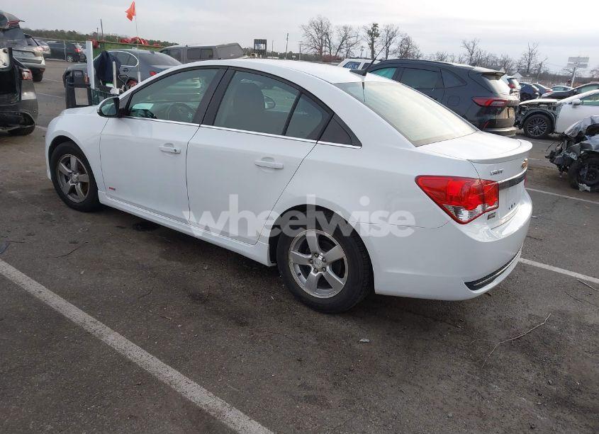 Photo 3 of 2013 Chevrolet Cruze 1LT AUTO (VIN 1G1PC5SB1D7320015)