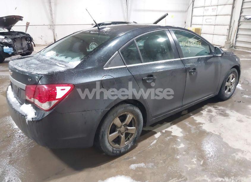 Photo 4 of 2013 Chevrolet Cruze 1LT AUTO (VIN 1G1PC5SB1D7322525)