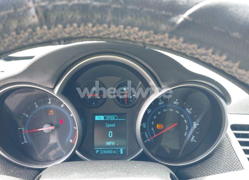 Photo 7 of 2014 Chevrolet Cruze 1LT AUTO (VIN 1G1PC5SB1E7102335)