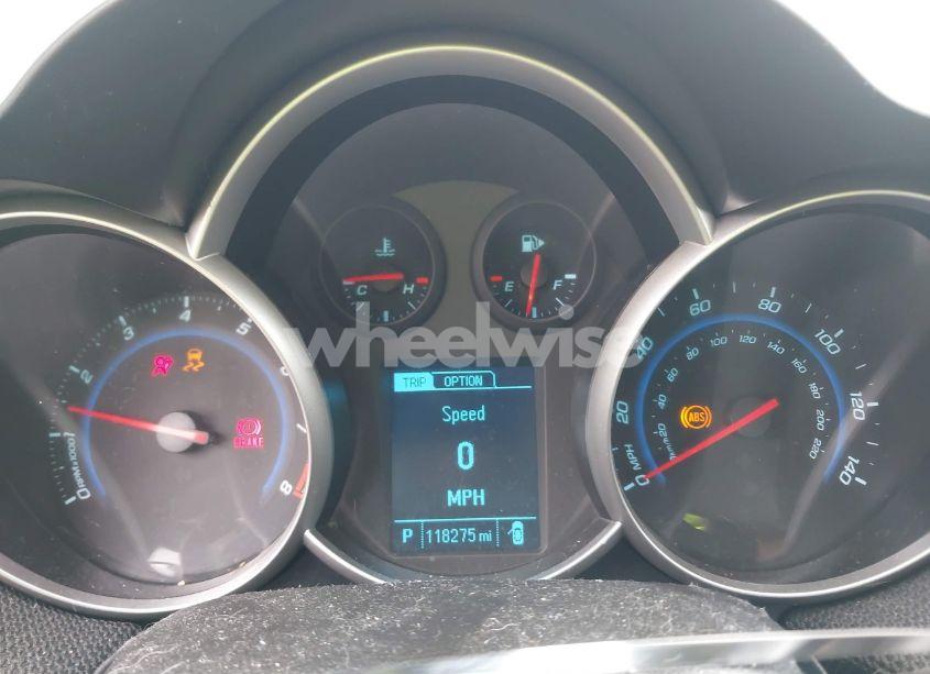 Photo 7 of 2014 Chevrolet Cruze 1LT AUTO (VIN 1G1PC5SB1E7111035)