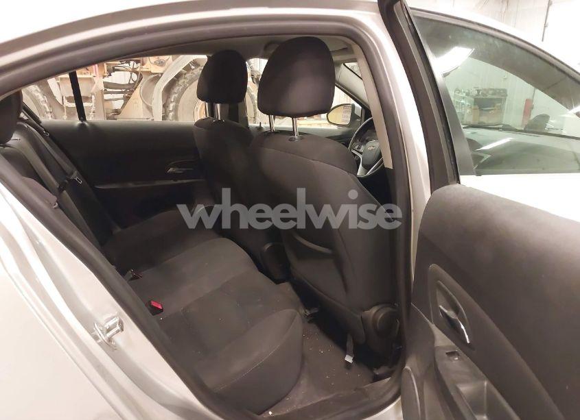 Photo 8 of 2014 Chevrolet Cruze 1LT AUTO (VIN 1G1PC5SB1E7119104)