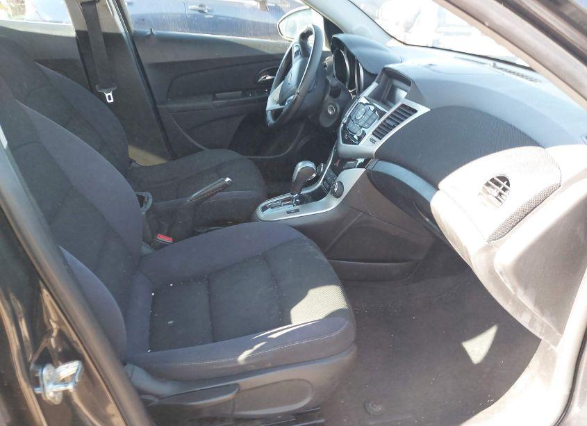 Photo 5 of 2014 Chevrolet Cruze 1LT AUTO (VIN 1G1PC5SB1E7128191)
