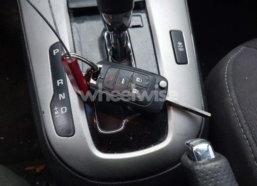 Photo 11 of 2014 Chevrolet Cruze 1LT AUTO (VIN 1G1PC5SB1E7131642)