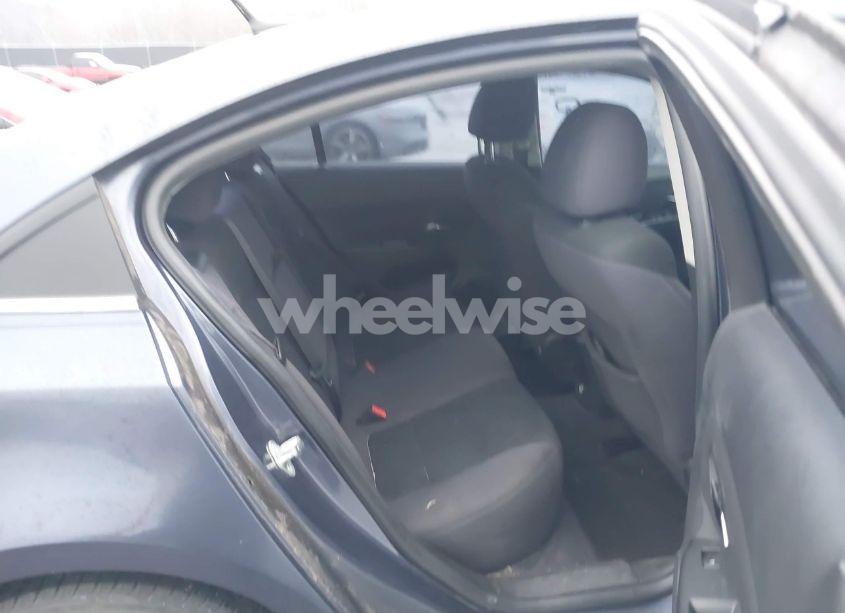 Photo 8 of 2014 Chevrolet Cruze 1LT AUTO (VIN 1G1PC5SB1E7131642)