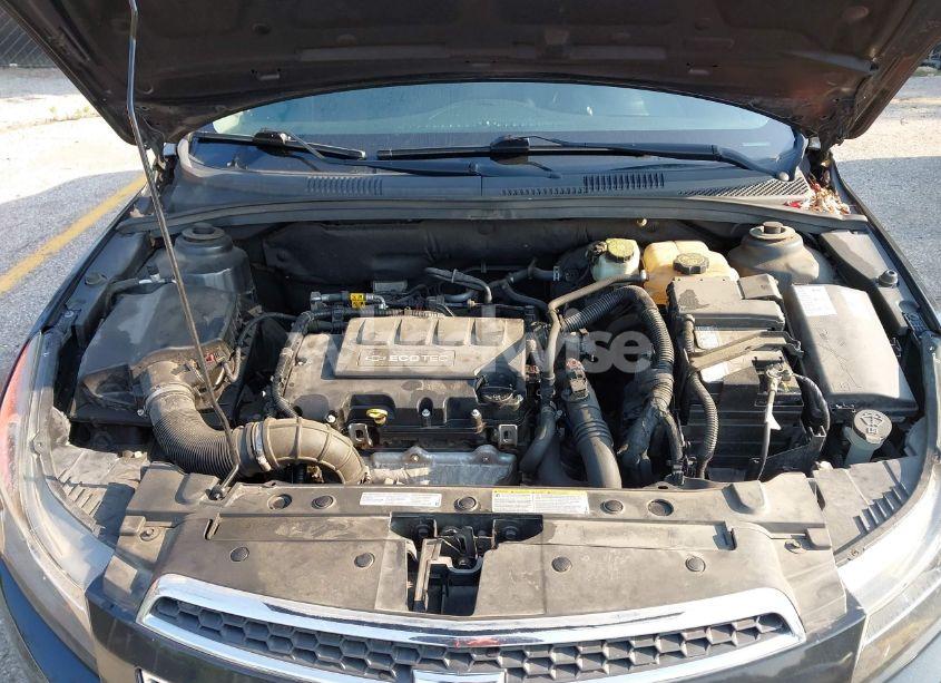 Photo 10 of 2014 Chevrolet Cruze 1LT AUTO (VIN 1G1PC5SB1E7158694)