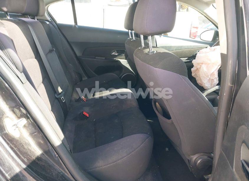 Photo 8 of 2014 Chevrolet Cruze 1LT AUTO (VIN 1G1PC5SB1E7168691)