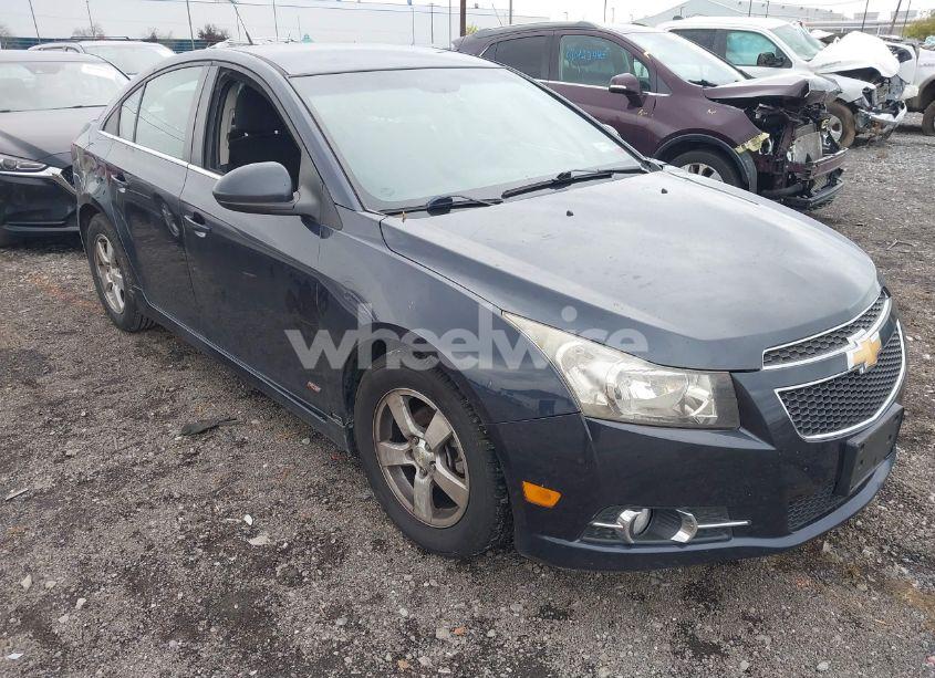 2014 Chevrolet Cruze 1LT AUTO (VIN 1G1PC5SB1E7169663) main photo
