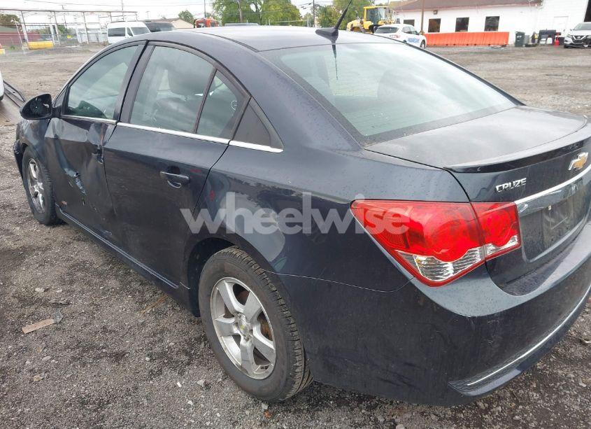 Photo 3 of 2014 Chevrolet Cruze 1LT AUTO (VIN 1G1PC5SB1E7169663)