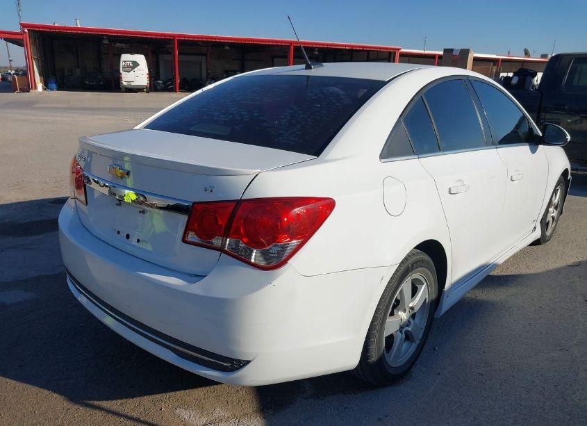 Photo 4 of 2014 Chevrolet Cruze 1LT AUTO (VIN 1G1PC5SB1E7172465)