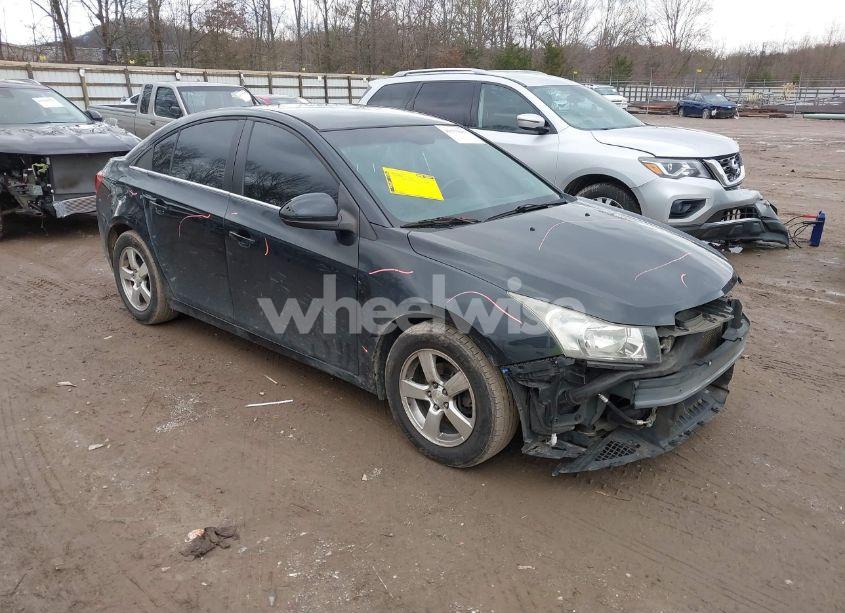 2014 Chevrolet Cruze 1LT AUTO (VIN 1G1PC5SB1E7177357) main photo