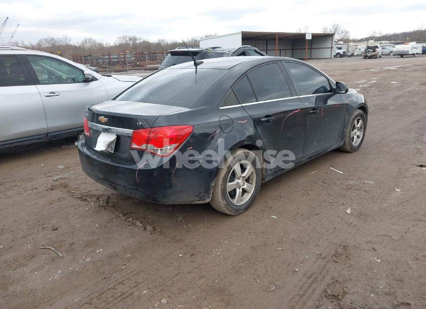 Photo 4 of 2014 Chevrolet Cruze 1LT AUTO (VIN 1G1PC5SB1E7177357)
