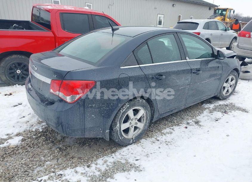 Photo 4 of 2014 Chevrolet Cruze 1LT AUTO (VIN 1G1PC5SB1E7190772)