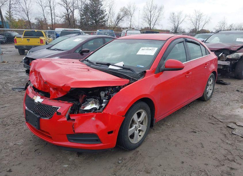 Photo 2 of 2014 Chevrolet Cruze 1LT AUTO (VIN 1G1PC5SB1E7219316)