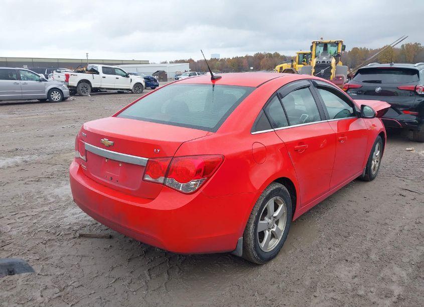 Photo 4 of 2014 Chevrolet Cruze 1LT AUTO (VIN 1G1PC5SB1E7219316)