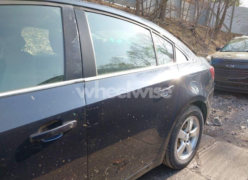 Photo 13 of 2014 Chevrolet Cruze 1LT AUTO (VIN 1G1PC5SB1E7302745)